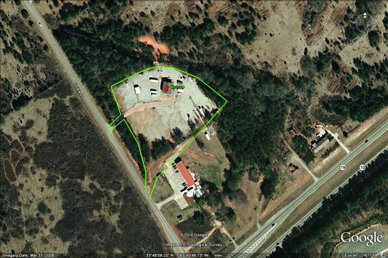 Google Earth Image 3349'0.97N 8340'50.41W