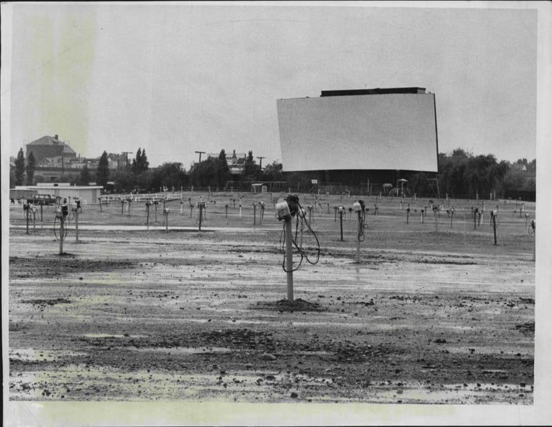 66 Drive-In in Countryside, Illinois,