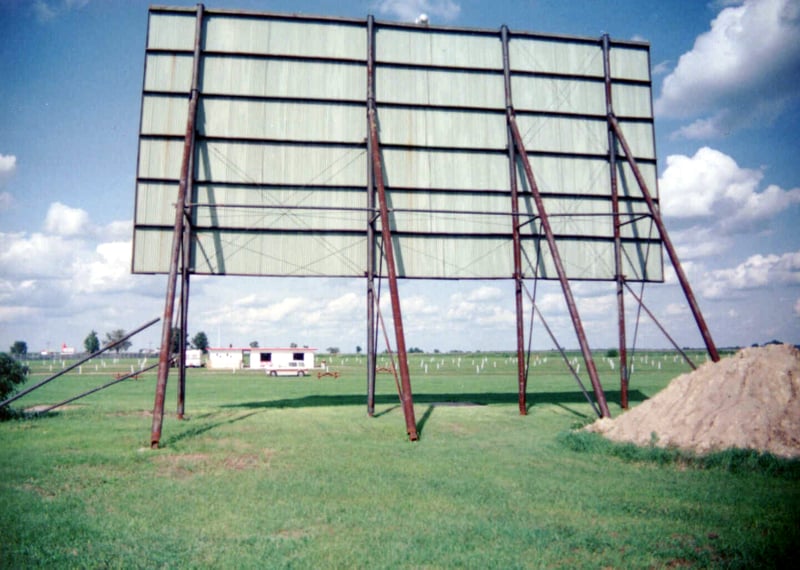 screen, field, projection bluilding