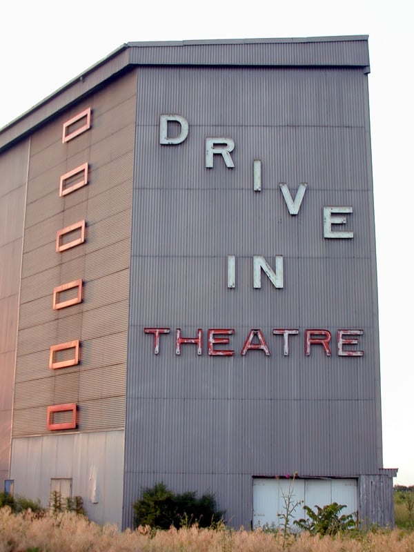 Screen tower close-up