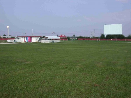 A pleasant afternoon at the drive-in