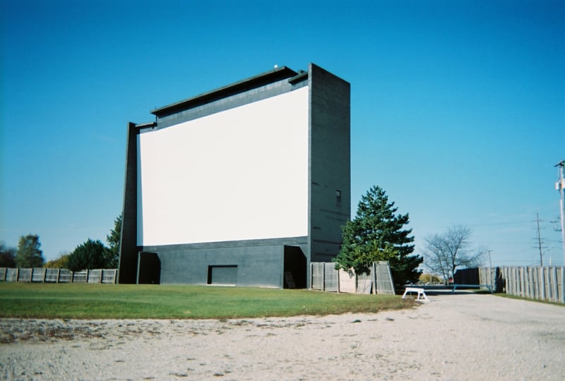 Closeup of the screen front.