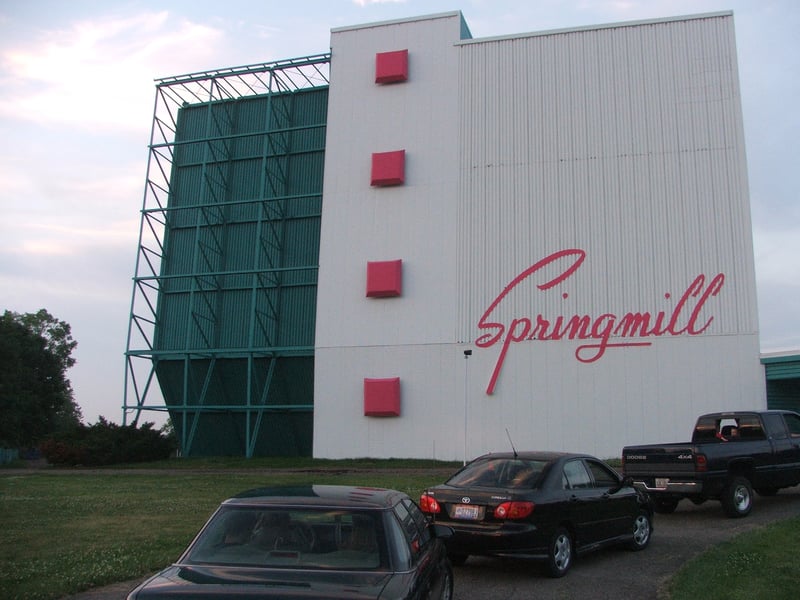 Pictures of The Springmill Drive-In in Mansfield Ohio. It was just painted this year and looks great.