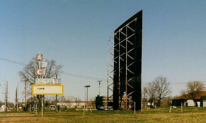 Photo of the ABC drive-in, taken by John Cirillo.