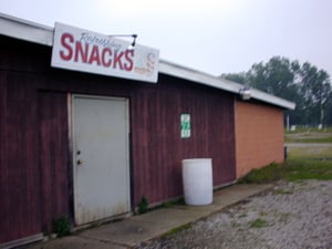 concessions building; taken May 31, 2000