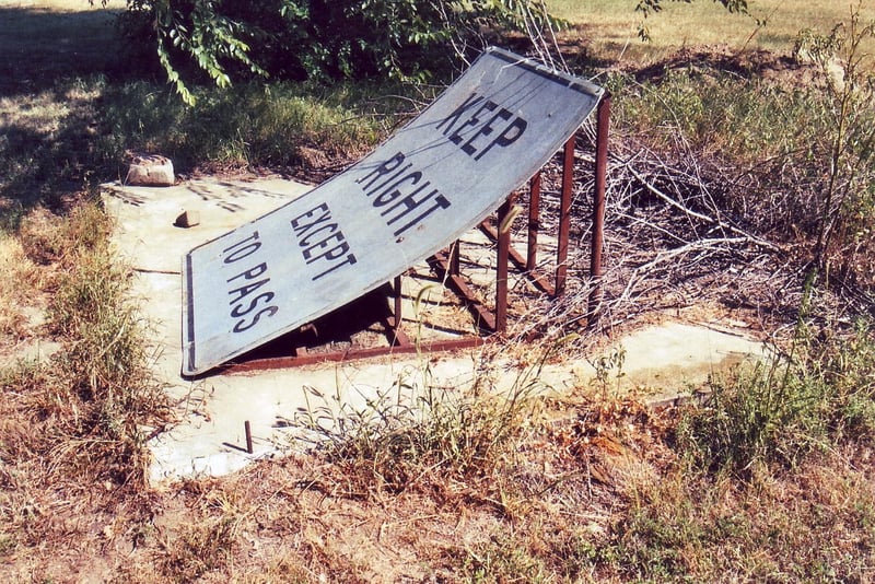 Ticket booth slab