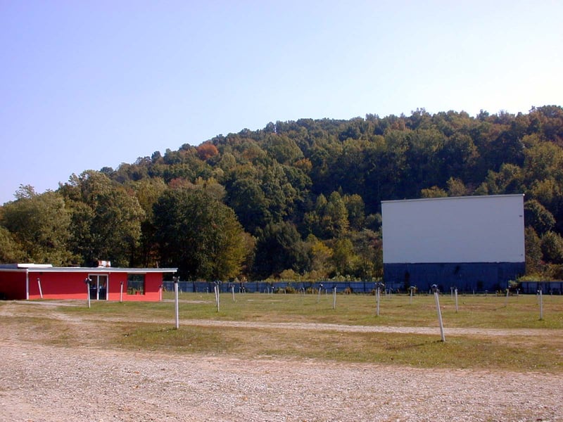 concessions/projection building, screen