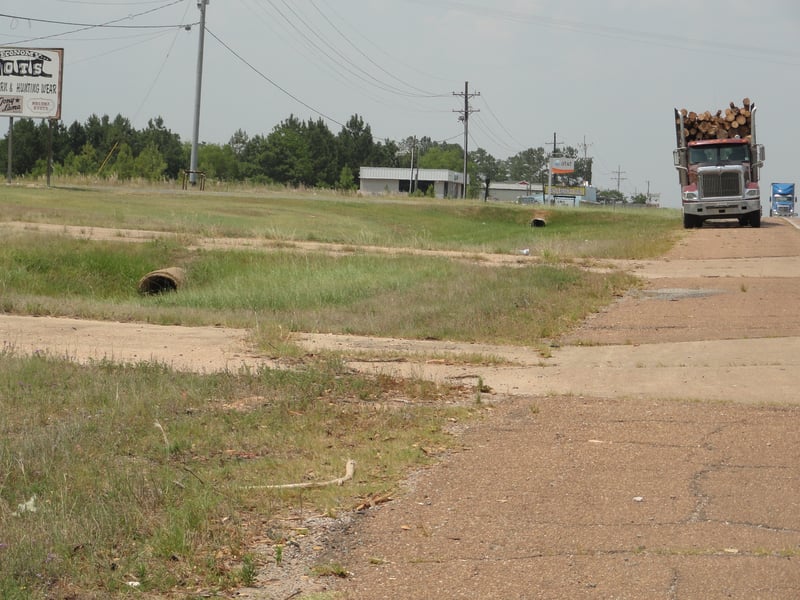 entranceexit road remains