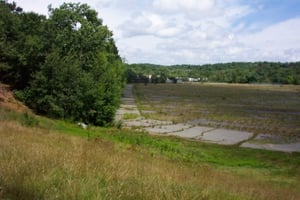 Left view of lot taken from the base of the screen.