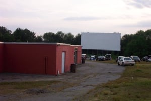 snack bar and screen one