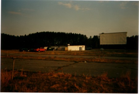 Another shot of the snack bar and screen