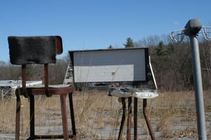 Screen and speaker stand