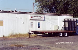 Concession Stand/golf cart dealership