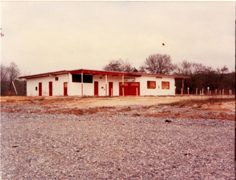 Concession/projection building. Southwest ranch-style interior. Patio area once adorned with tables and chairs for outdoor dining and viewing pleasure.
