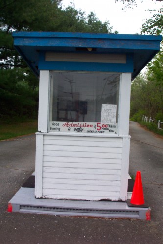 Entrance road with box office.