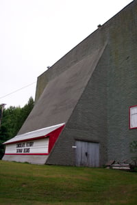 Side view of street side of screen.