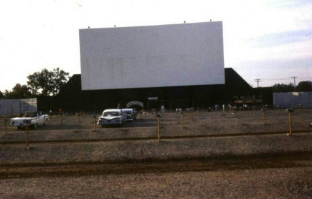 Screen and playground taken from in front on concession stand