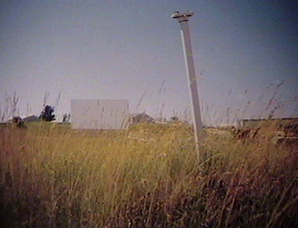 Screen and speaker pole