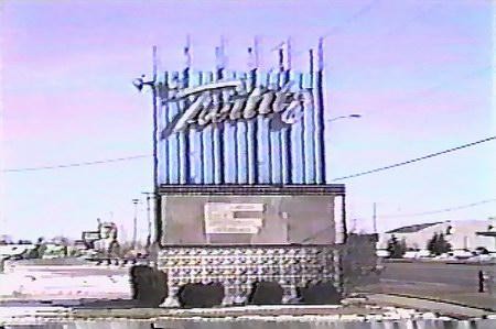 pic of original Twilite marquee and sign, after it closed(from waterwinterwonderland.com, taken by Darryl Burgess)