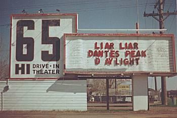 shot of the marquee, from when it used to be open(from driveintheater.com)