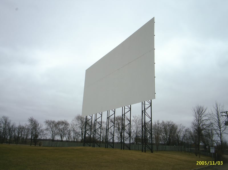 Side view of screen at Vali-Hi