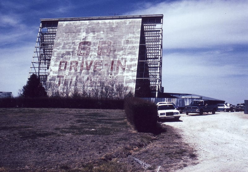 Aerial shot of what appears to be the DI in the process of renovation, from 1997