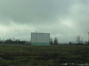 screen and field