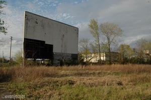 Here's a shot of the Royal screen.
