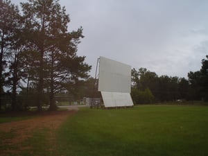 25 Drive In Screen   Not in the greatest shape, but at least this drive-in is still operational!