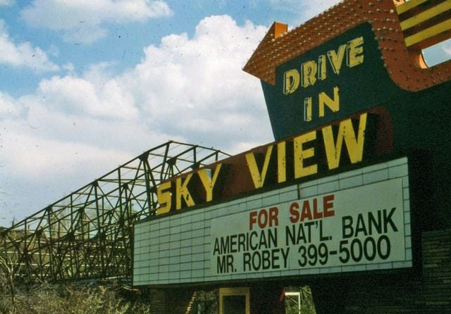 Skyview Drive in, Omaha NE