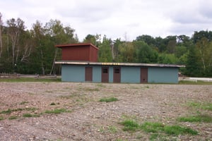 Street-side view of former snack bar/projection booth building.