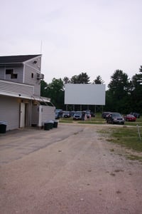 snack bar with screen 2 in the background.