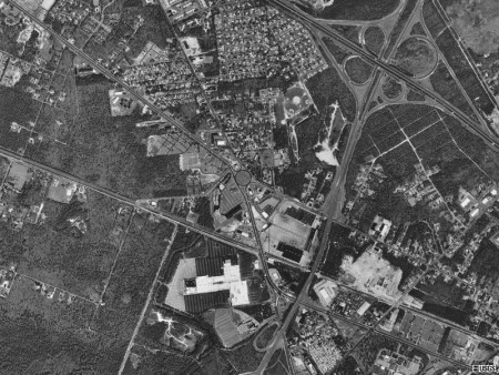 Cardiff circle in center (now gone)
Atlantic Drive-In footprint near bottom center. Exit 36 of Garden State Parkway below that.