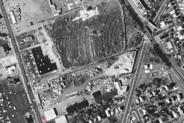 Topo ariel view of drive-in Black Horse.  Only found 1? park area..2nd probably under debree below.