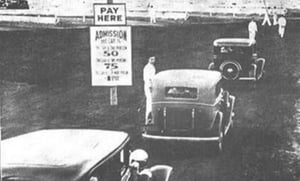 Cars at the entrance of the first drive-in. Photo from Tim Thompson's Drive-In Theater.com.