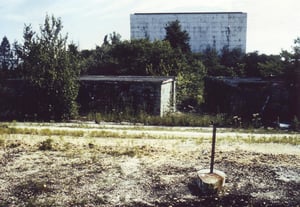 The structure on the left is the projection
building, the one on the right the snack bar