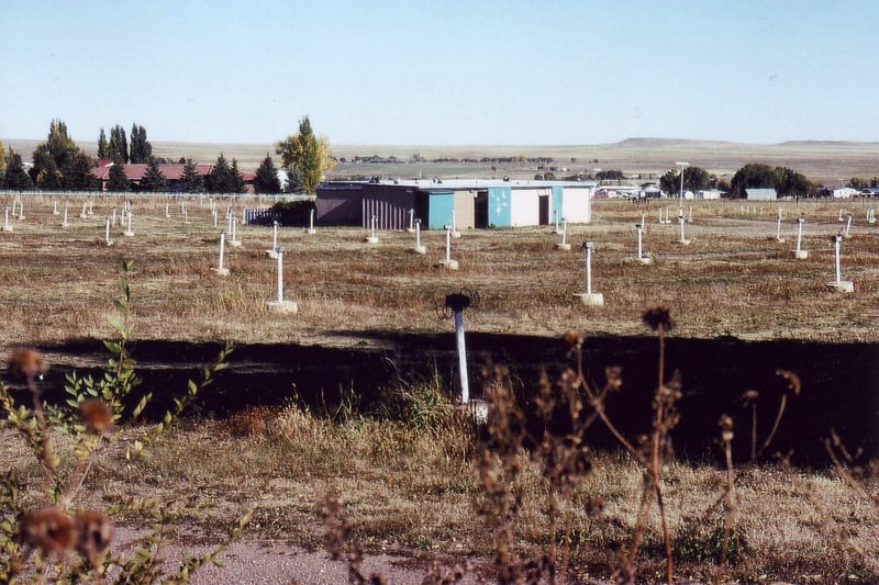 Projection/concession building