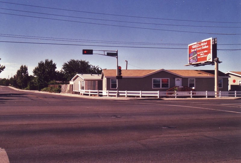 Behind this mobile home used to be Terrace Drive-In