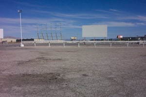 one intact screen and one screen frame only.