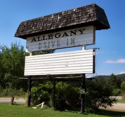 I remember going here with my parents when I was just a little kid in the early 60's. This is all that's left now.