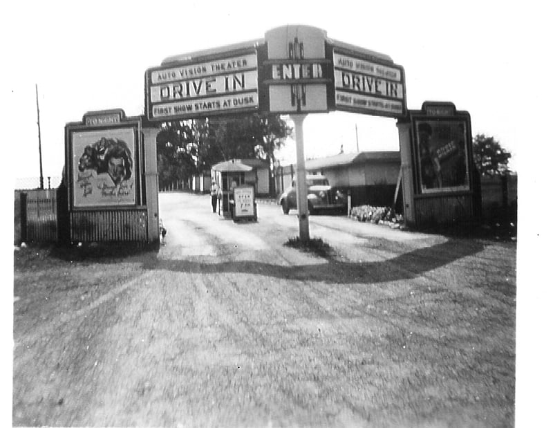 Photo of AUTO VISION Drive In entrance  marque