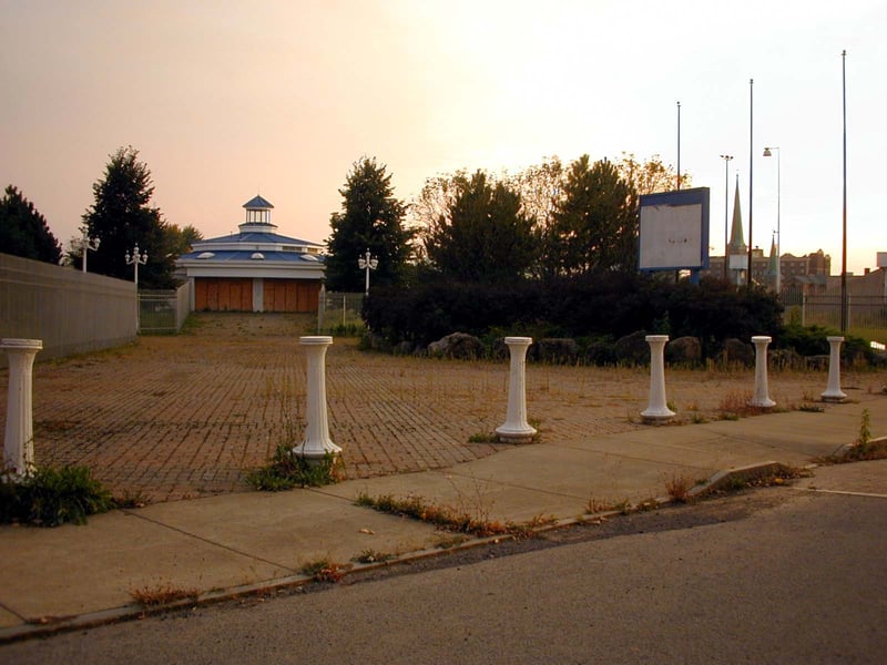 concessions building