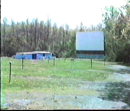 screen &snack bar
Finger Lakes 
New York