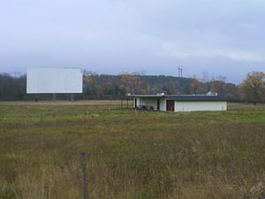 first time I've seen the drive-in in several years....closed and for sale....took these pics last weekend