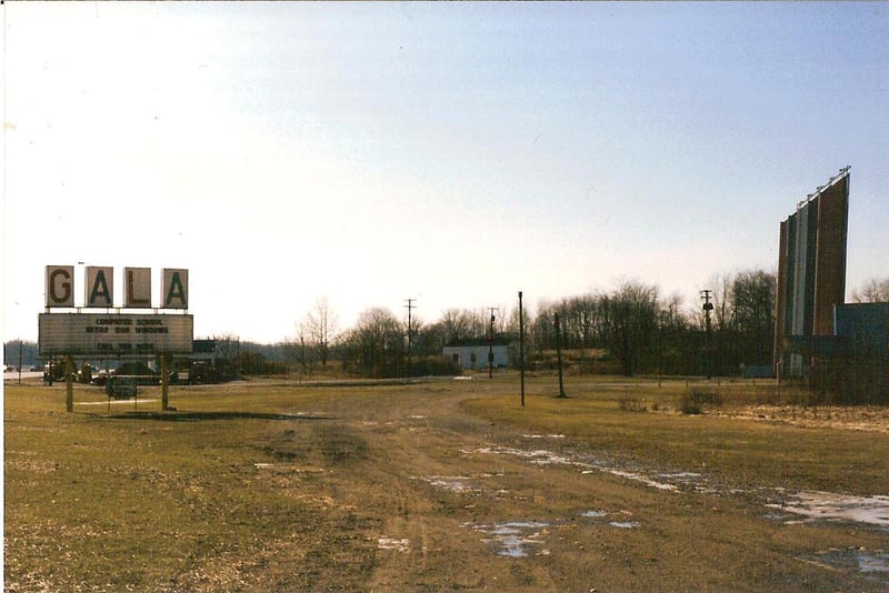 The Gala Drive In - shortly after it s closing in 1997