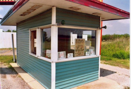 Hi-Road Ticket Booth