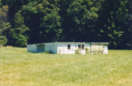 Heres a closer up photo of the concession stand. Notice the flea market advertisement