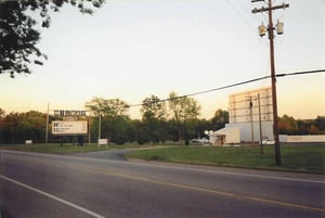 This is the entrance with the new screen 1 Selby screen tower which was built in May 2001.