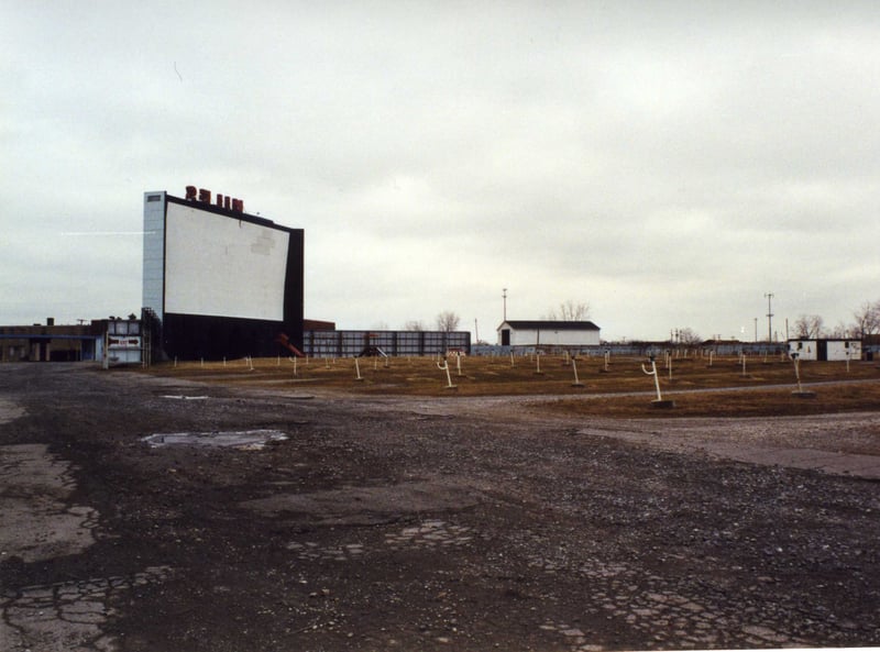 field and screen