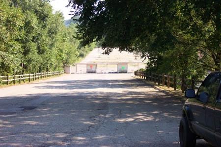 entrance, looking towards the ticket booth from near the street